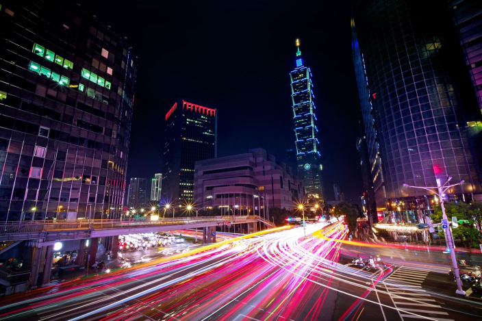 Taipei traffic and light rail