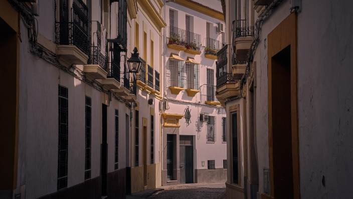 Spanish street scene